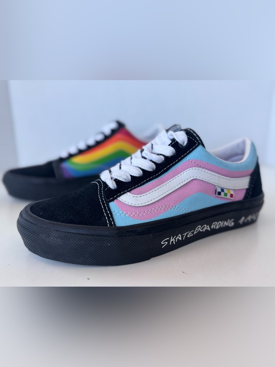 Vans Other - VANS Old Skool Skate Pride Multicolor Lace Up Sneaker Shoes Men’s Size 5